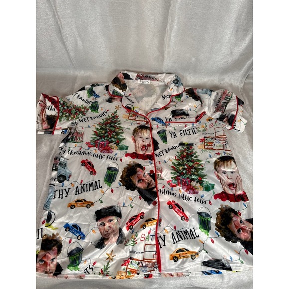 Home Alone Christmas Pajama Set Women's SHE SHOW Medium Holiday Sleepwear - Picture 1 of 8